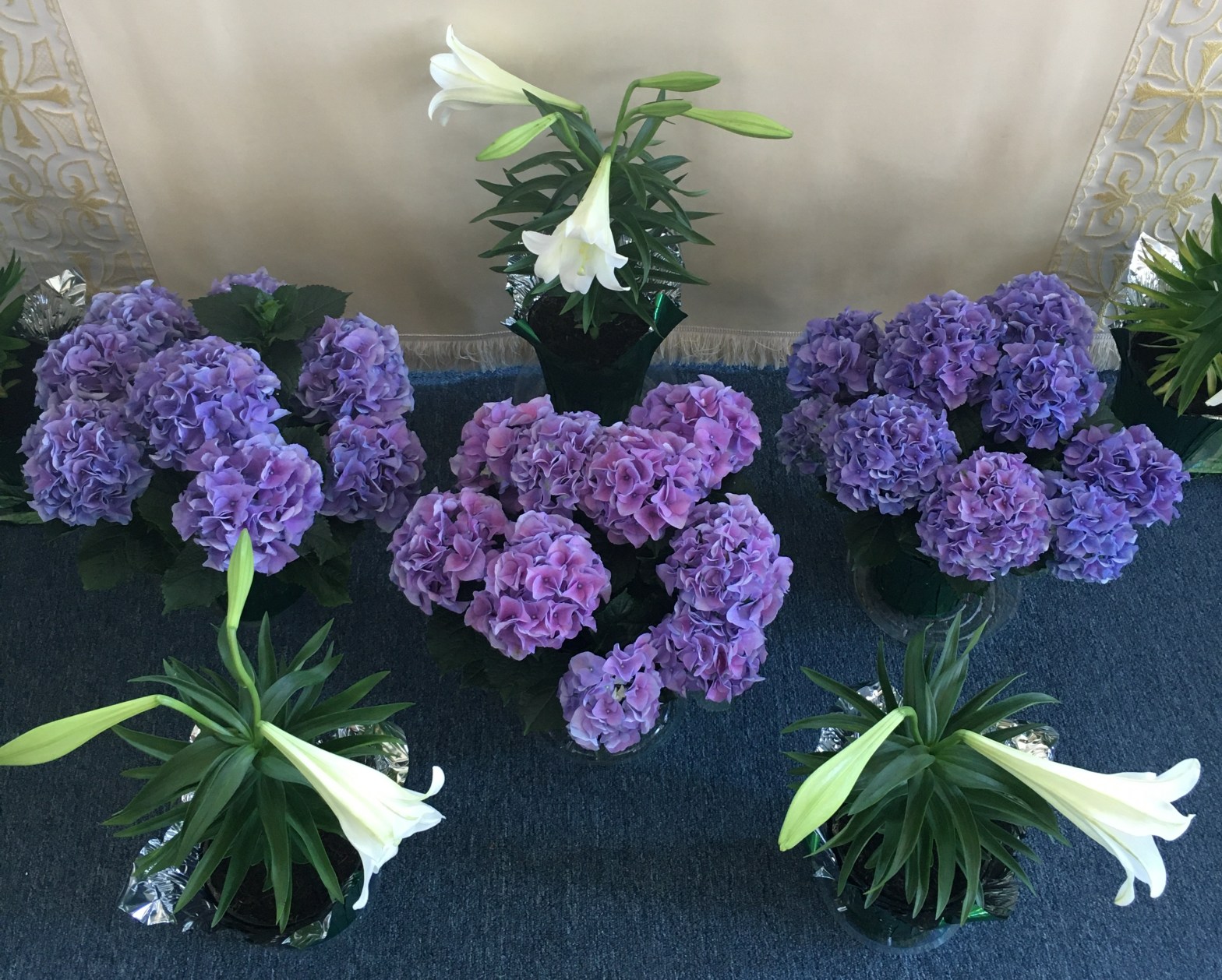 Easter lilies and purple hydrangeas